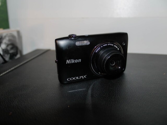 NIKON Coolpix S3400