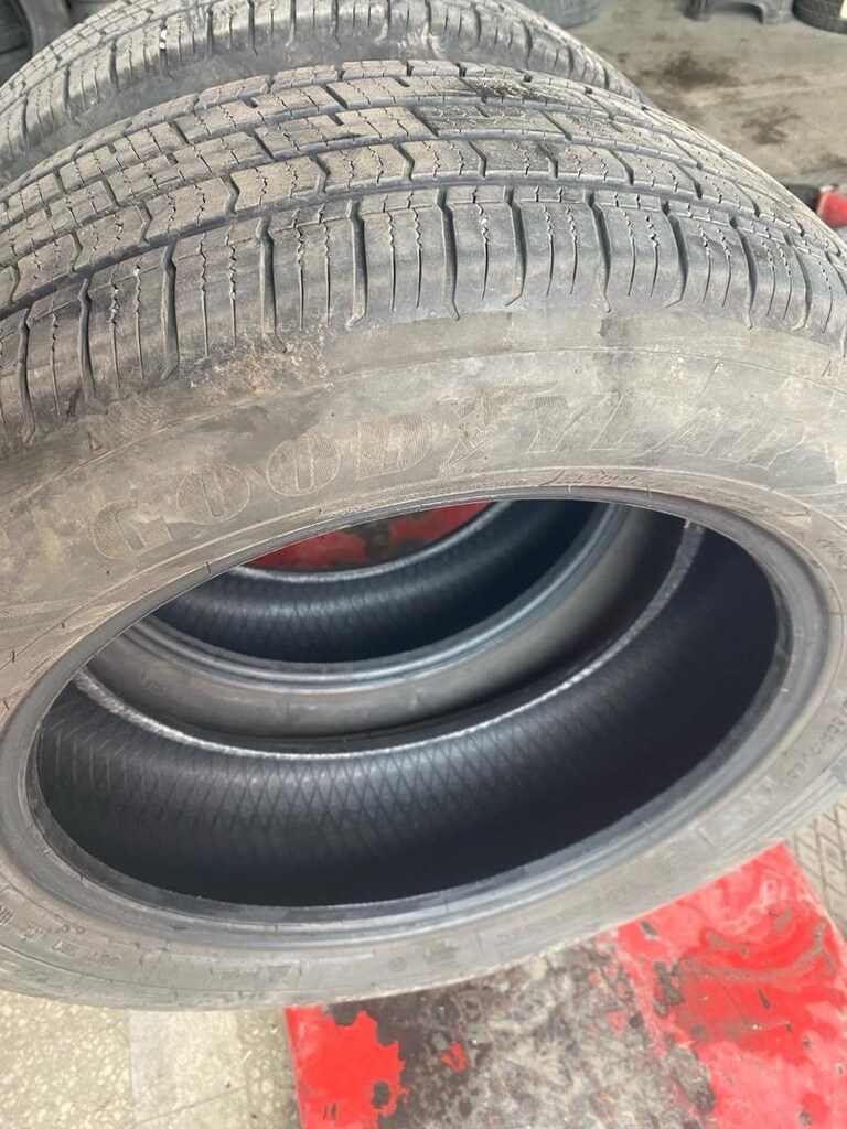 215 60 17 GOODYEAR - 3