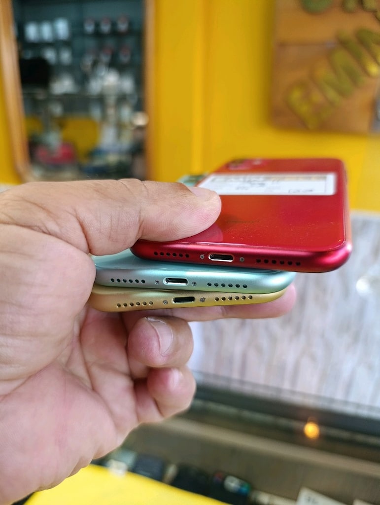 iPhone 11 TR - 2