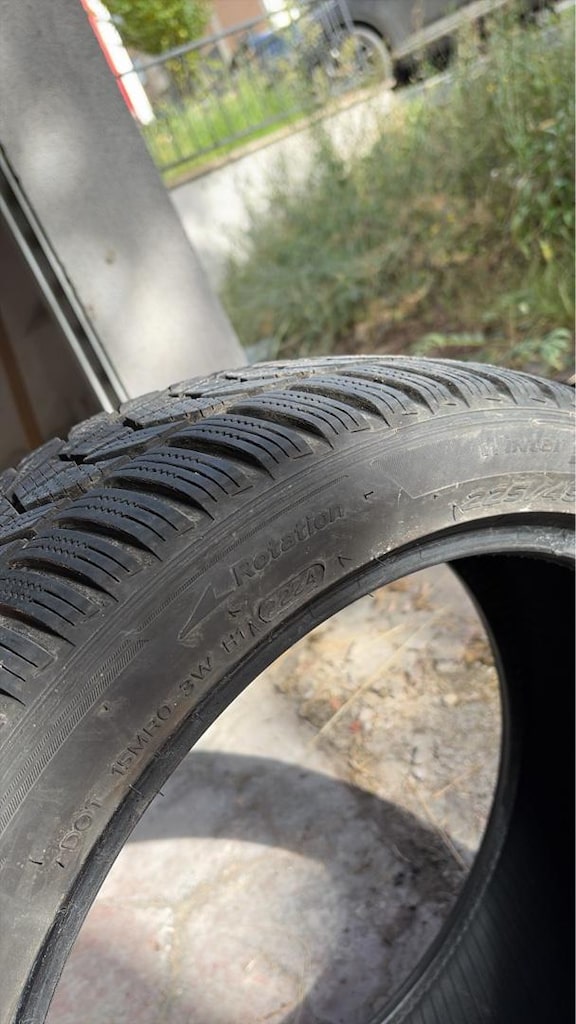 Hankook Winter Evo3 Kışlık Lastik 225/45/18 inç. - 8