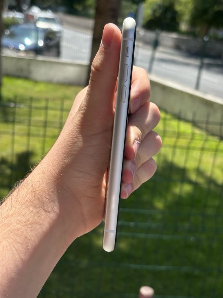 128 GB İPHONE 11 TERTEMİZ SIFIR AYARINDA - 6