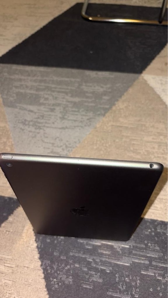 İPad 9. Nesil 64 GB Gri - 2
