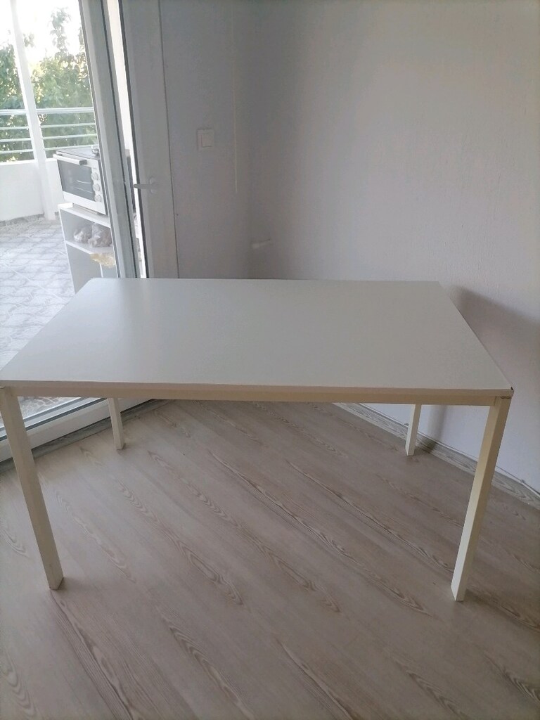 İKEA MASA 75 cm * 125 cm - 5