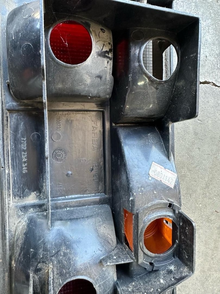 Renault 9 Broadway Fairway Arka Stop Takımı Farba Çıkma - 7