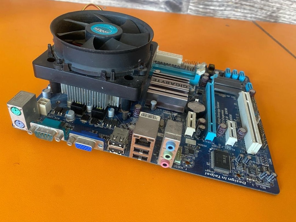 Gigabyte GA-G41MT-S2 Rev 1.3 LGA775 DDR3 Anakart - 4