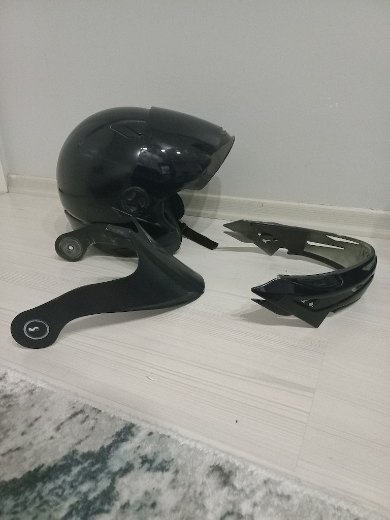 siyah motor kaskı - 2