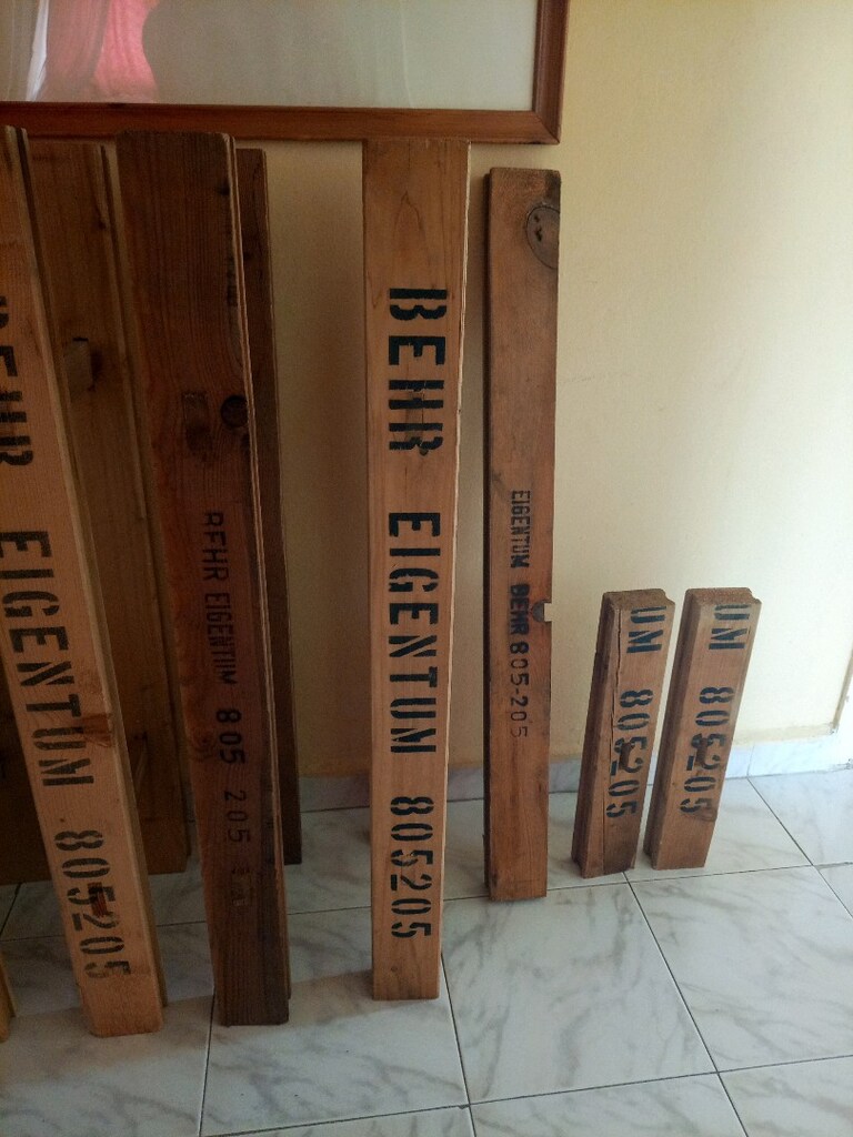 Nadir Alman Askeri Mülk Stencil’li Ahşap Kiriş Seti (BEHR EIGENTUM) - 3