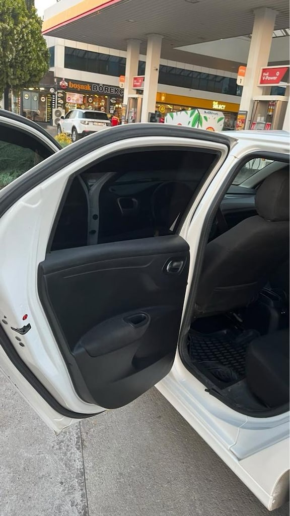 Beyaz Citroen Otomobil - 12