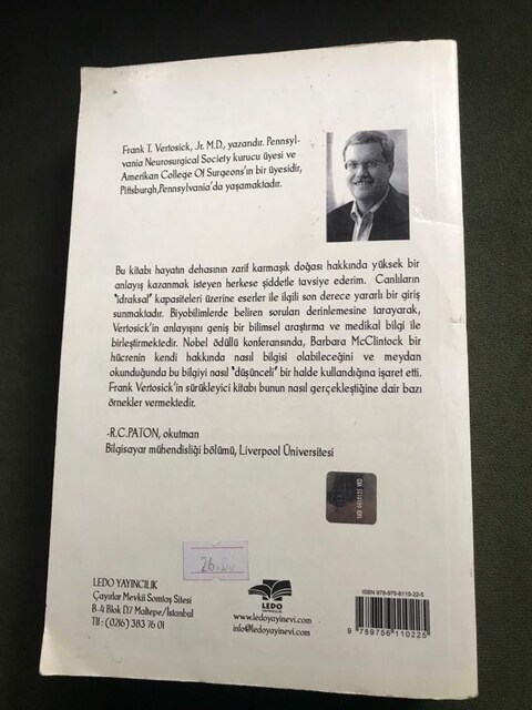 İçinizdeki Deha - Tüm Canlıların Zekasının Keşfi Frank T. Vertosick Jr