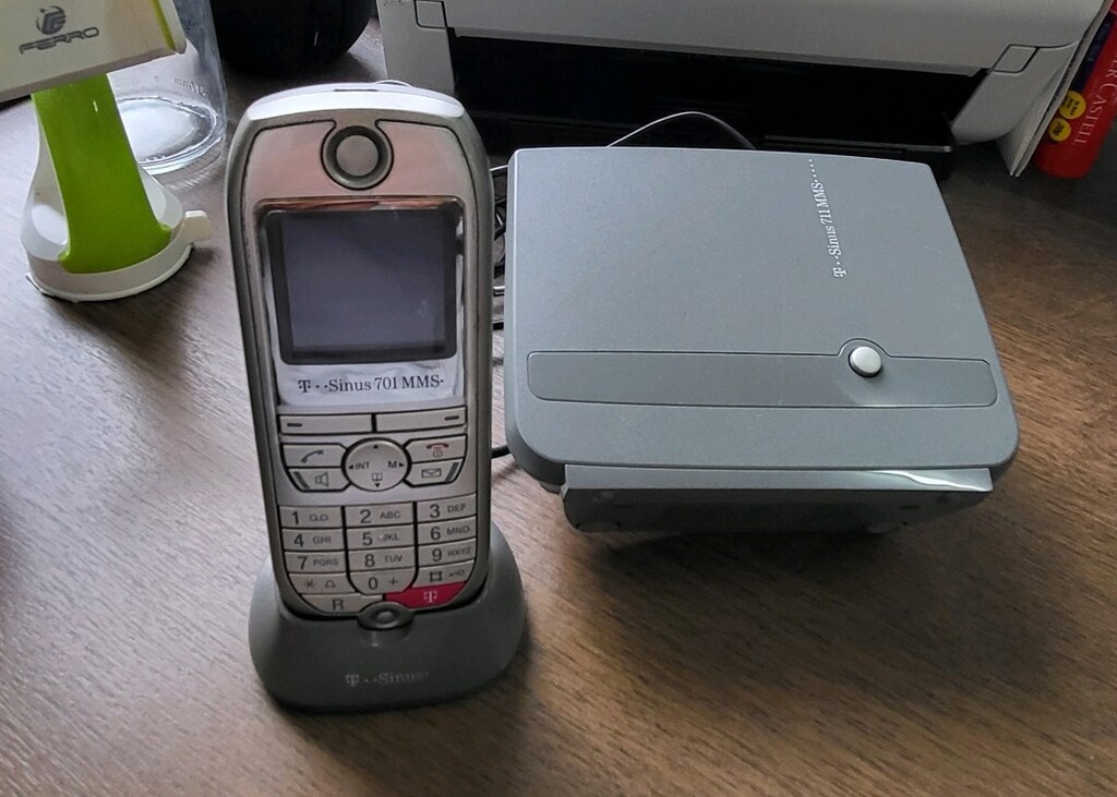 telsiz telefon..T Sinus 701 MMS - 2