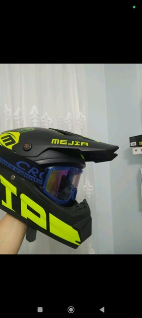 Cross kask Mejia temiz