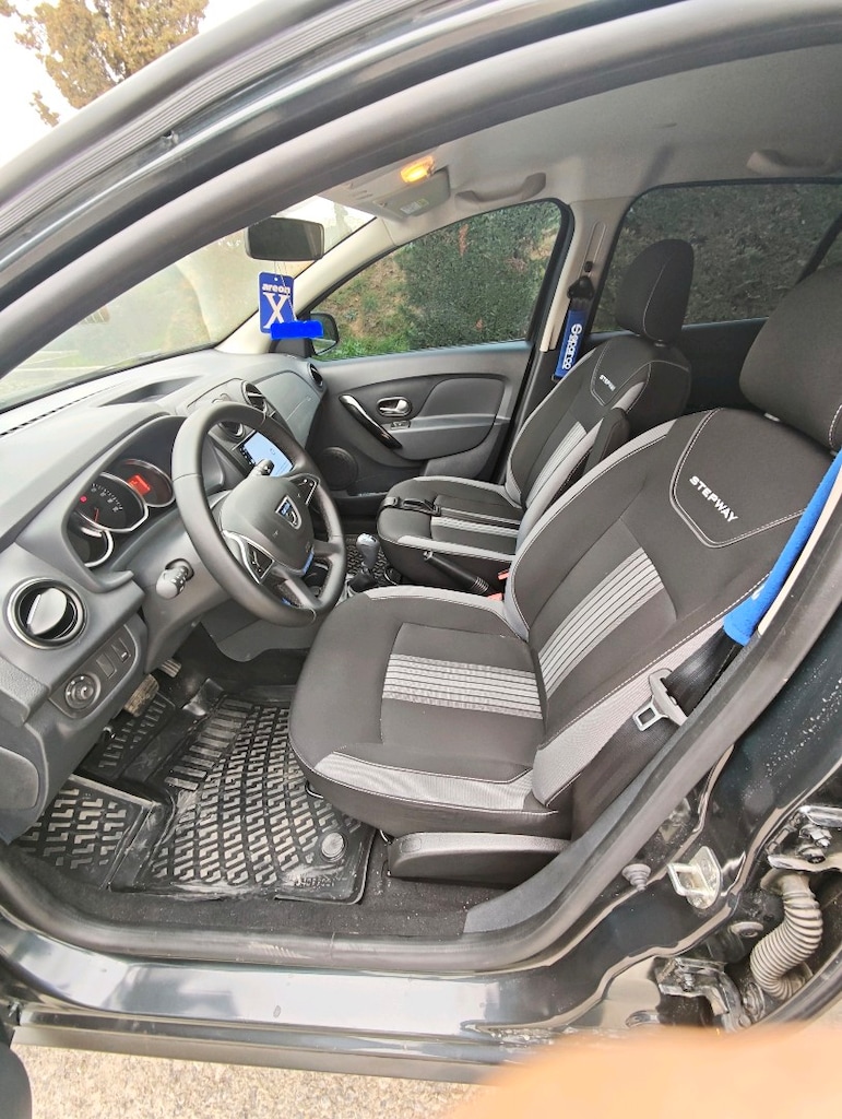 Sandero otomatik 16.000km - 8