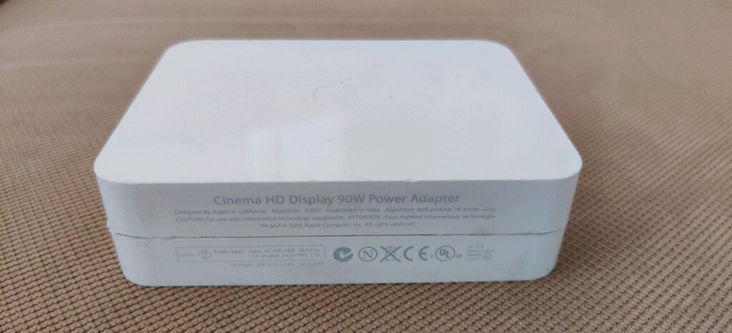 Apple Cinema Display 65W A1096 Power Adapter A1097.