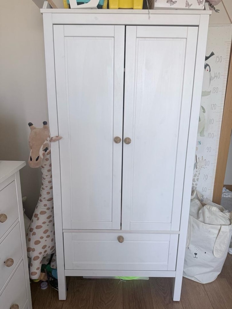 ikea çocuk dolabı