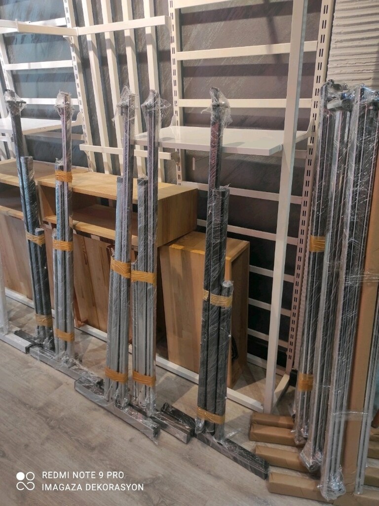 Tekerlekli Askılık Stand Eşek,Elbise Askısı Standı,Ayaklı Askılık Stan - 2