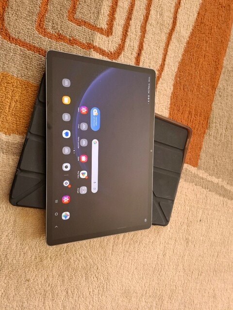 SIFIRDANFARKSIZ YURTİÇİ 128GB 8RAM 12.4İNÇ SAMSUNG S9FEPLUS