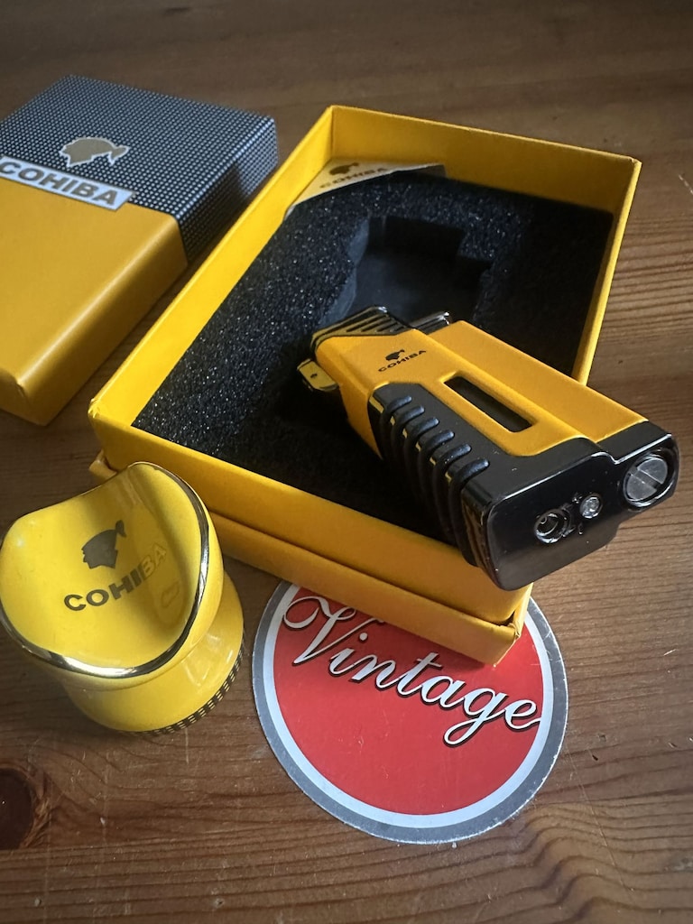 Cohiba 4 Pürmüzlü jet alevli cakmak ve PURO TUTUCU HEDİYELİ - 3