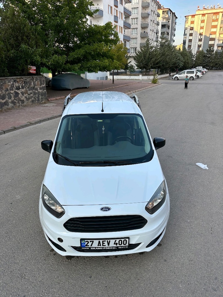 İlk Elden Ford Courier - 8