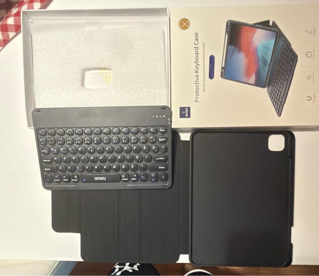 Wiwu İpad 10.9 & 11 Klavyeli Kılıf (Sıfır) - 2