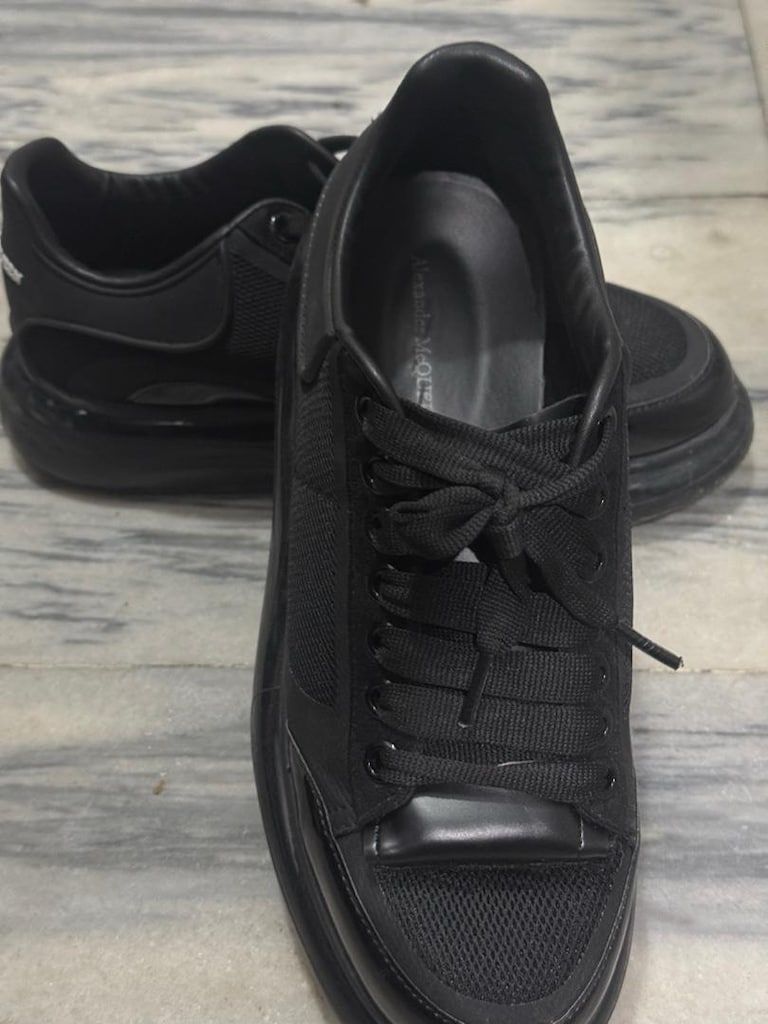 Alexander McQueen Oversized Sneaker satılıktır - 2