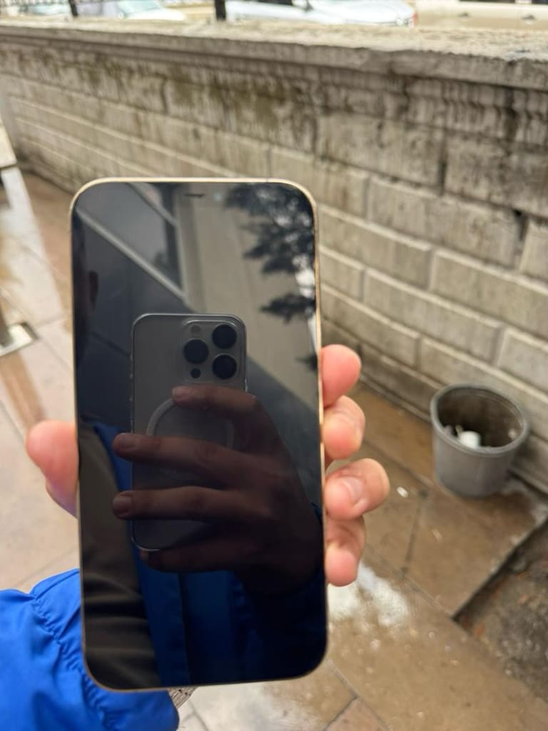 iPhone Akıllı Telefon - 6