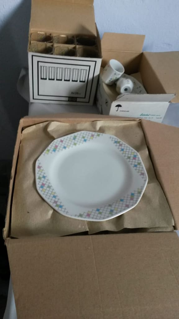 Porselen Yemek Takımı - 3