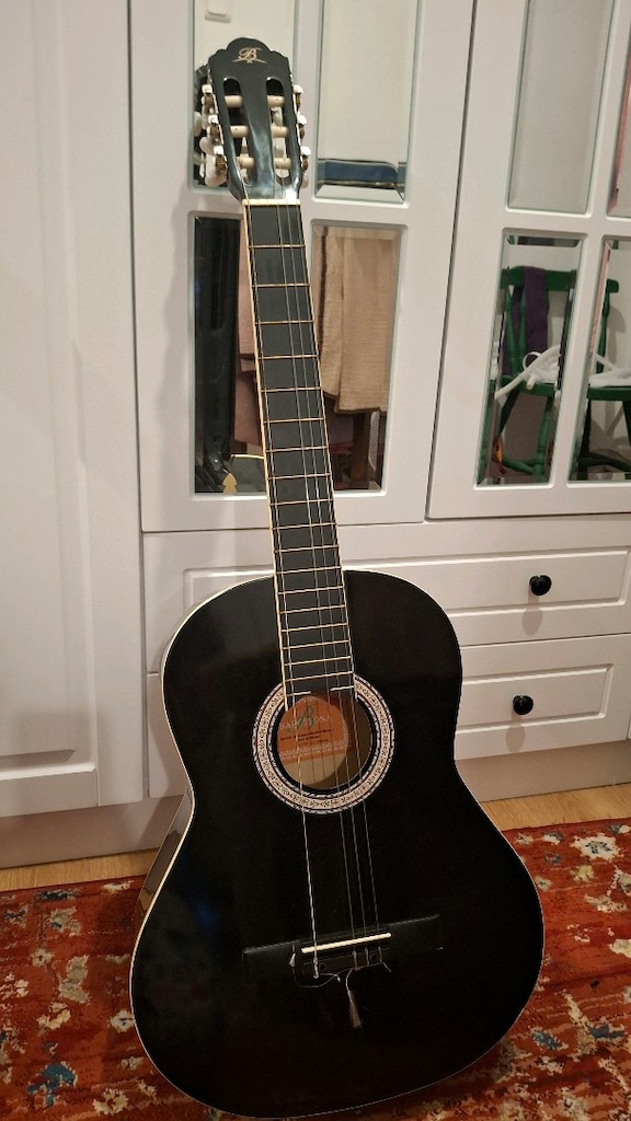 Barcelona Gitar / Laredo Gitar - 7