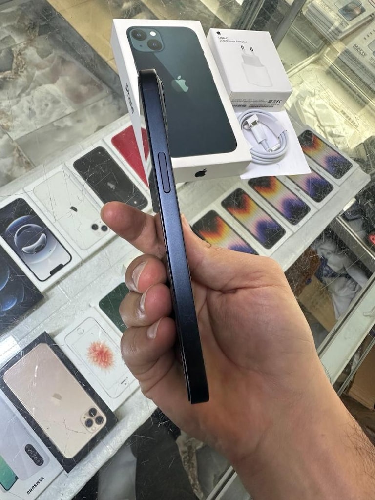 MÜHENDİSCELL’DEN YURTİÇİ İPHONE 13 128 GB HATASIZ PİL %87 - 9