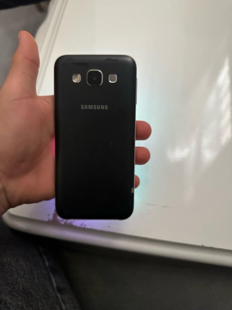 Samsung e5 - 2