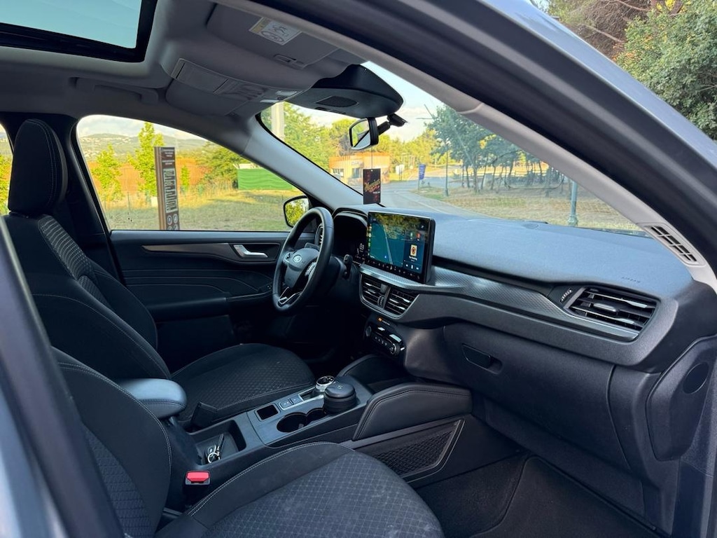2025 model Ford Kuga 1.5 EcoBoost Titanium - 8