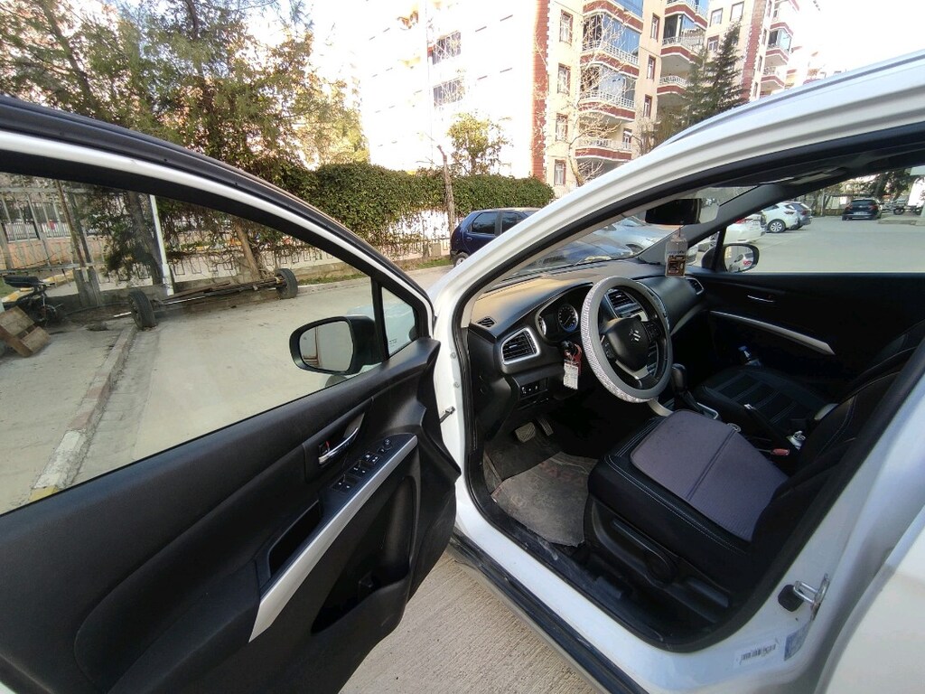 suzuki scross - 5
