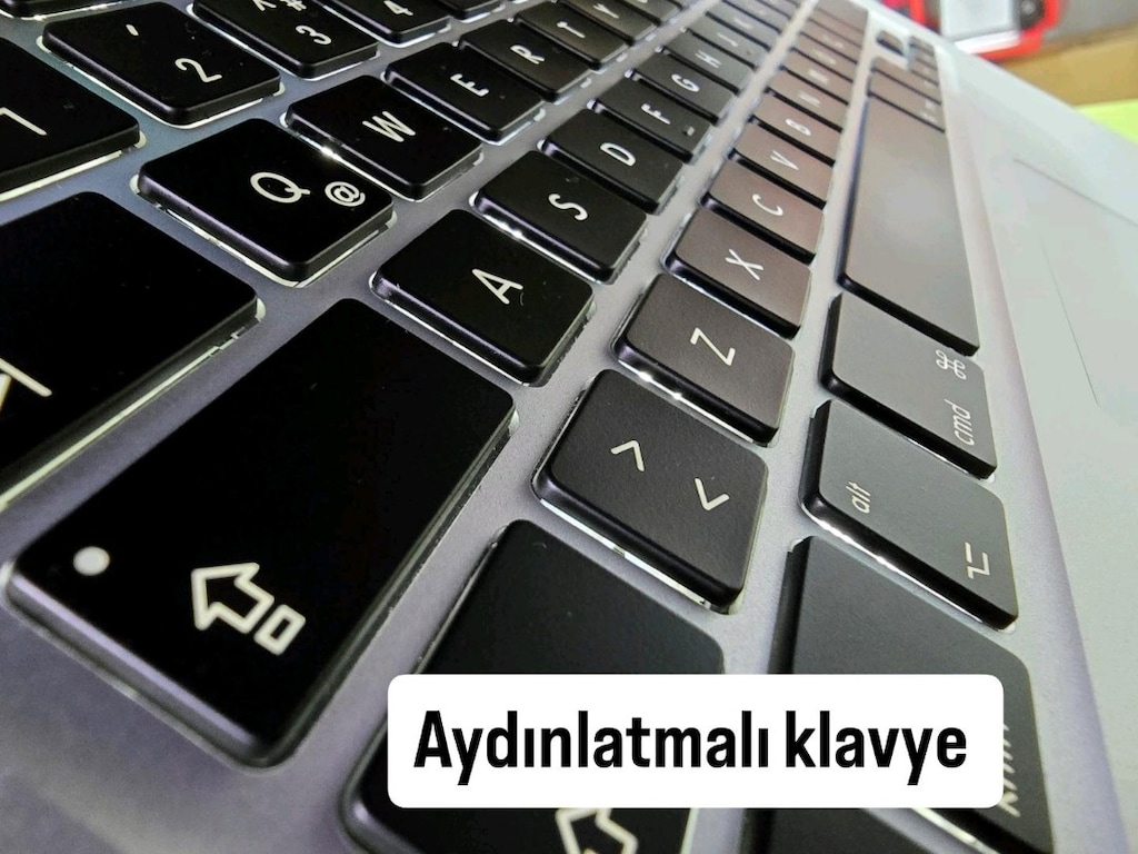 MacBook Air - 8