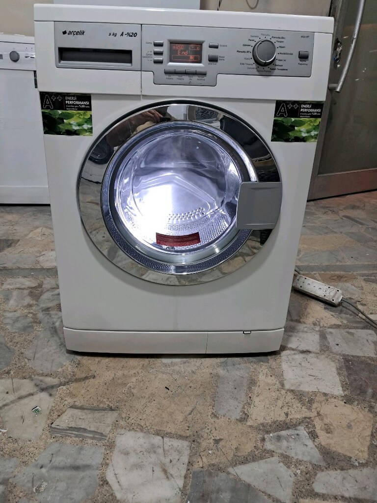 sıfır gibi arcelik 9kloluk camaşır makinesi 9.500tl - 2