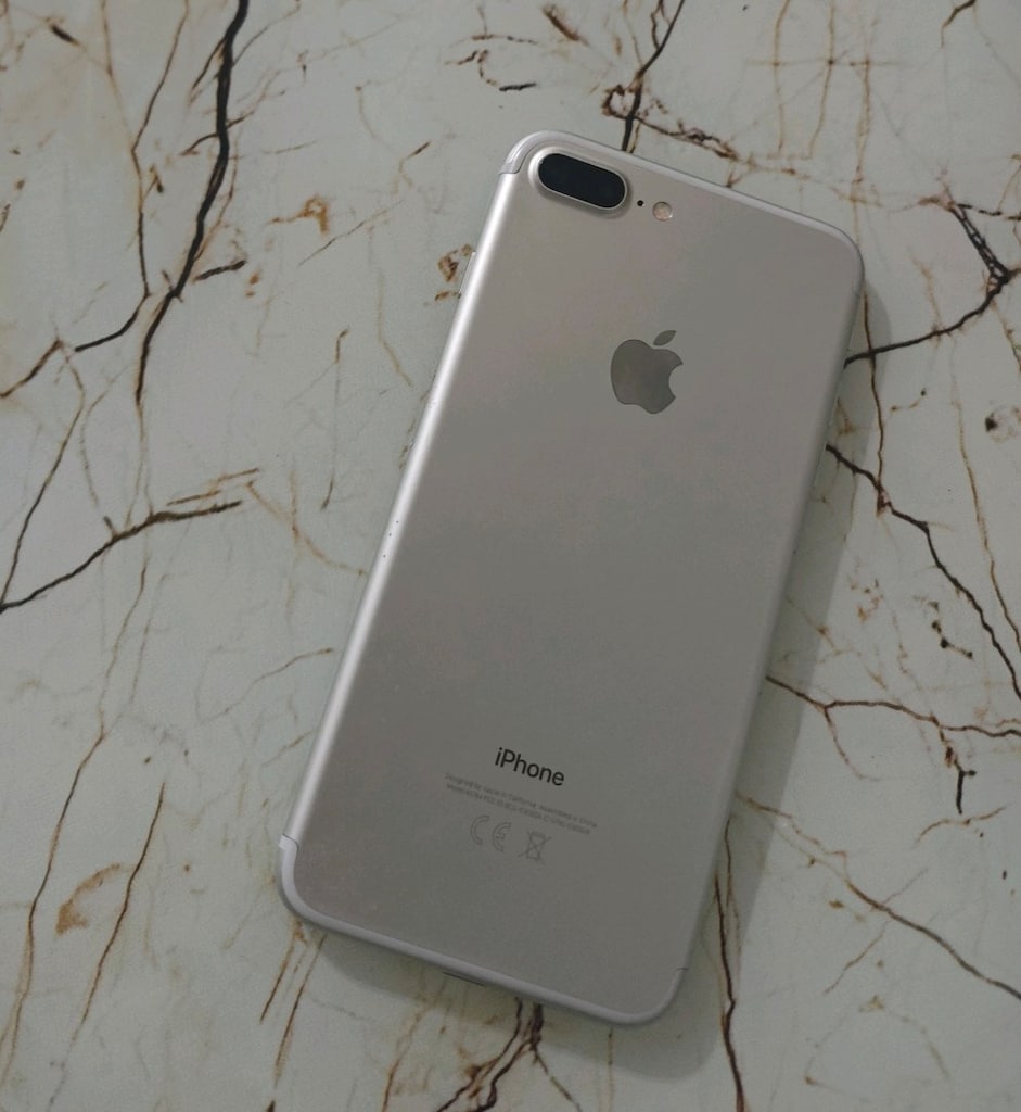 iPhone 7 plus 32 - 2