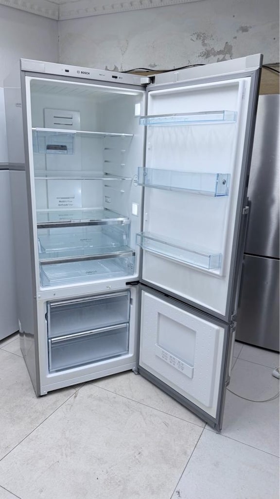 BOSCH 505 LİTRE NO FROST BUZDOLABI - 11