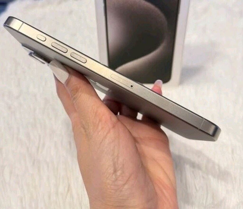 İlk Sahibinden İPhone 15 Promax - 4