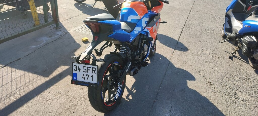 cf moto 250 sr - 10