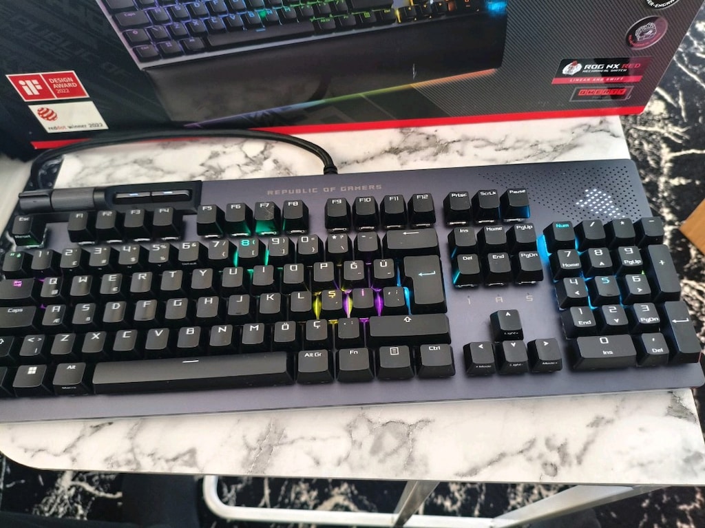 asus rog strix Flare 2 animate klavye - 7