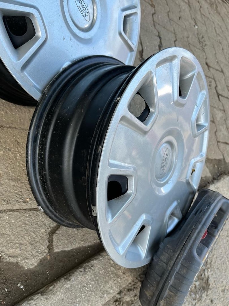 ford jantı 15x6 - 4