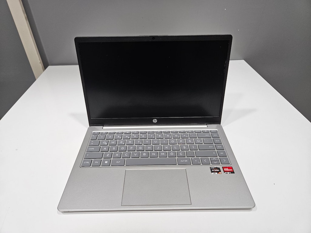 HP RYZEN 5 7520U+ 500 GB SSD+ IŞIKLI KLAVYE + FULL HD EKRAN - 4