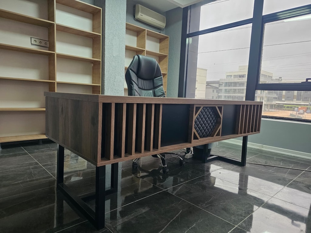 220 cm Özel Tasarım Yönetici Masası + Etajer Çok Temiz - 2
