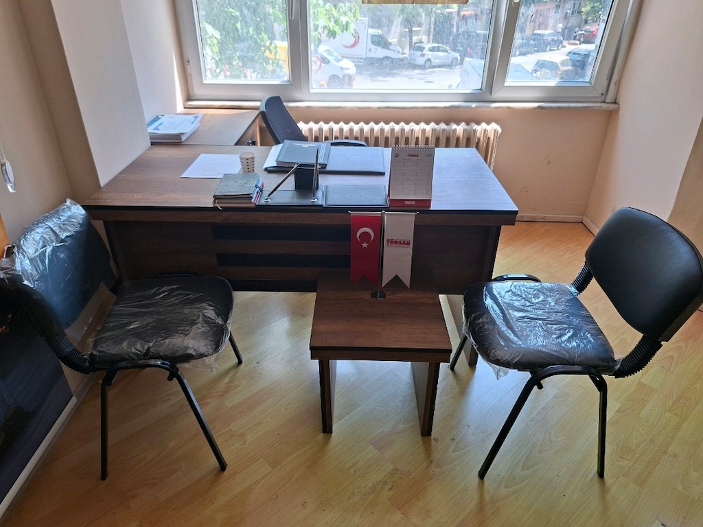 acilll satılık ofis mobilyası - 3