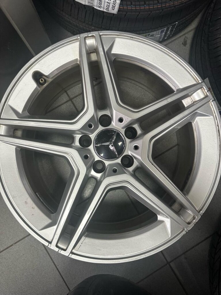 18 5/112 MERCEDES AMG - 18