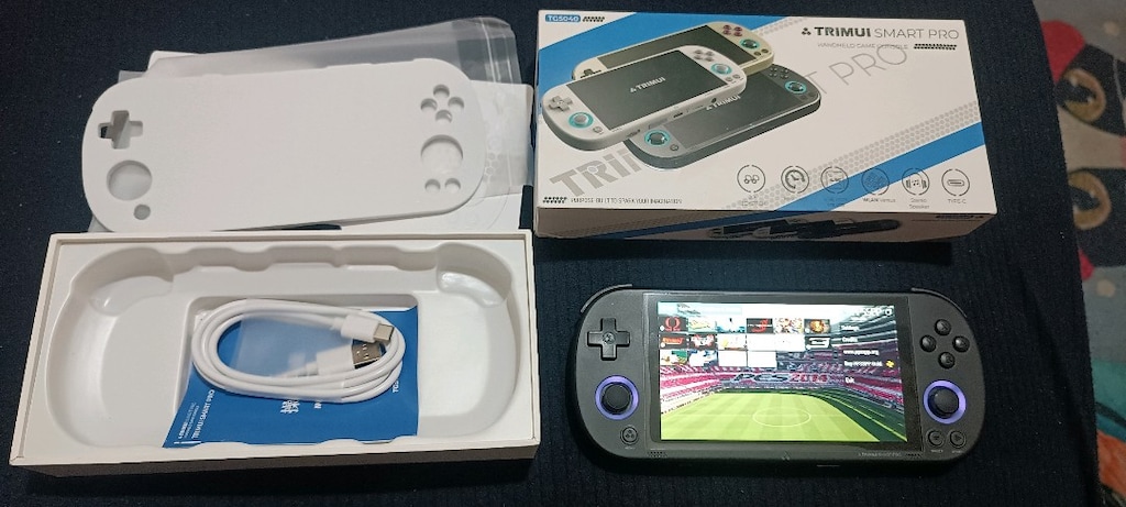 PSP oyun konsolu 2 bin oyun