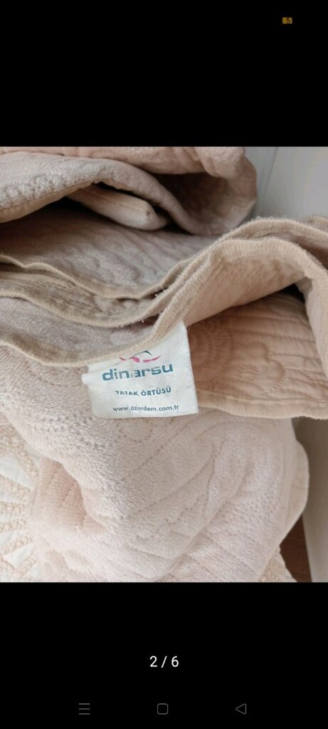 Dinarsu yatak örtüsü - 2