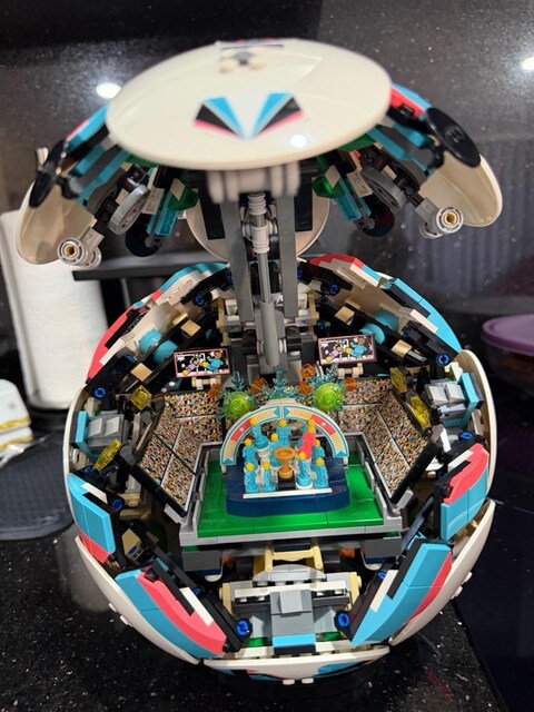 LEGO Editions Football Soccer Ball 43019