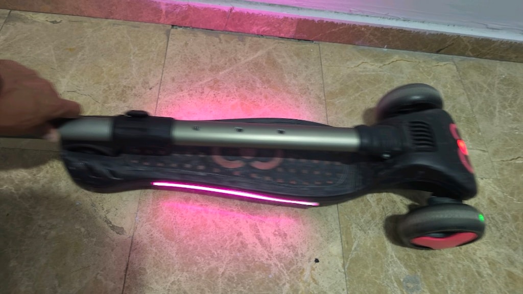 Cool Wheels Işıklı Scooter - 6