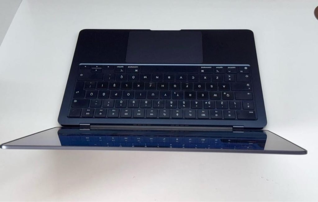 MACBOOK AİR 2022 M2 İSLEMCİ BATARYA SAĞLIK %100 - 9