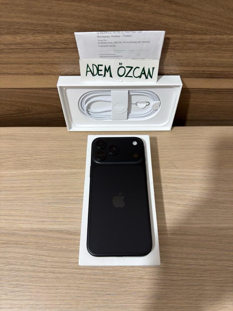 iPhone 18 Pro Max / 512 GB / Siyah - 5