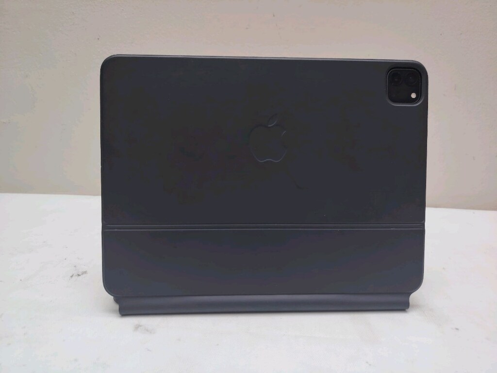 İPAD PRO 3.NESİL M1 ÇİP ORJİNAL KLAVYE Lİ - 7